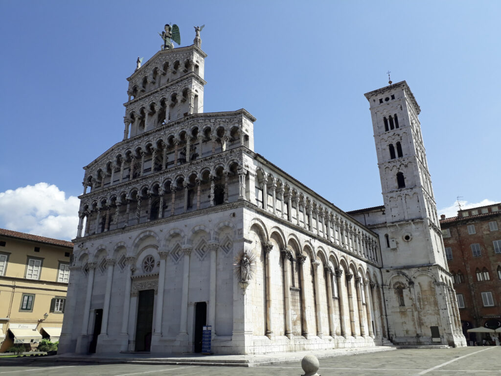 Igreja de San Michele in Foro, Lucca (Itália)
